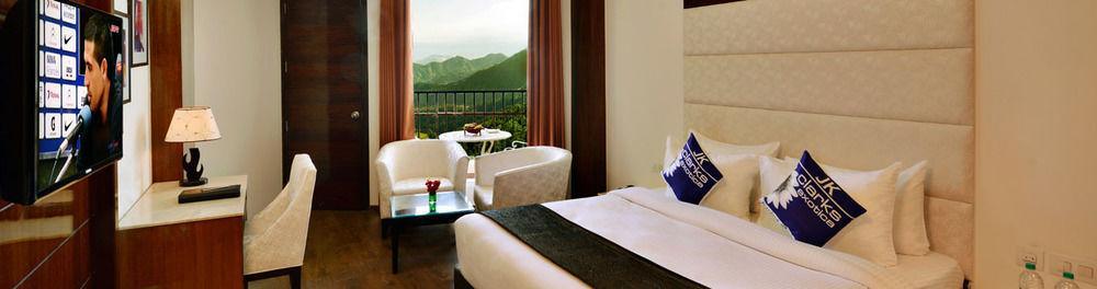 Hotel Jk Clarks Exotica Dalhousie Esterno foto